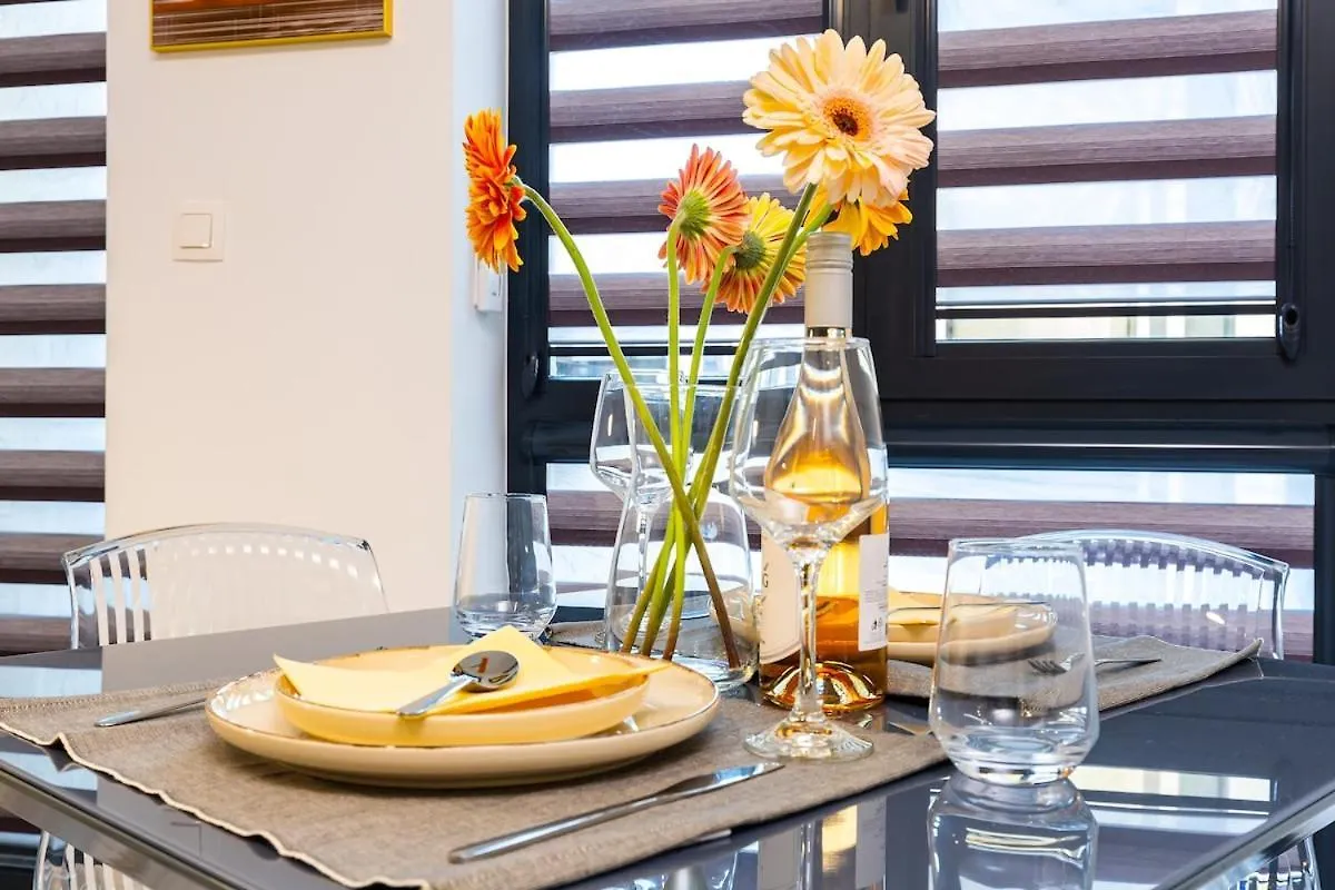 Fancy Studio With Private Parking In New Building Plovdiv
