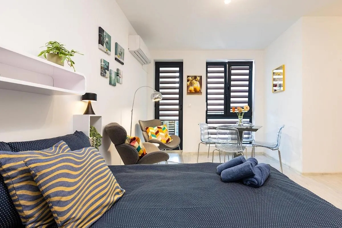 Fancy Studio With Private Parking In New Building Plovdiv